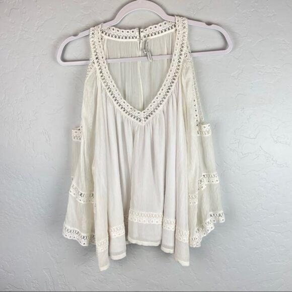 Rebecca Minkoff Deneuve Cold-Shoulder Top White Crochet Eyelet Women's Sz Small - Picture 2 of 7